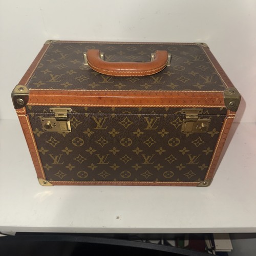 Beauty case louis vuitton - beauty,