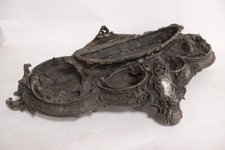 Gorgeous centerpiece / bronze
