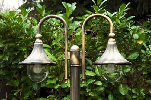 Lampione giardino metallo - da,