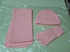 Set sciarpa cappello e guanti rosa donna 
