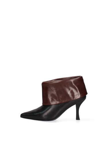 Stivaletto donna punta