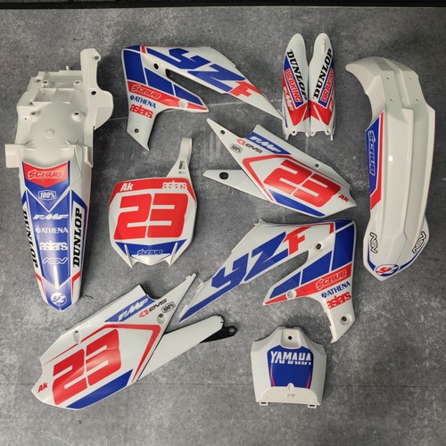 Grafica plastica yamaha - +,