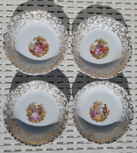 Petites assiettes creuses - petites,
