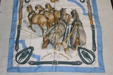 Sciarpa di seta Hermes Carre