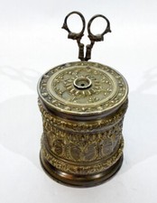 FINE CADDY DISPENSER