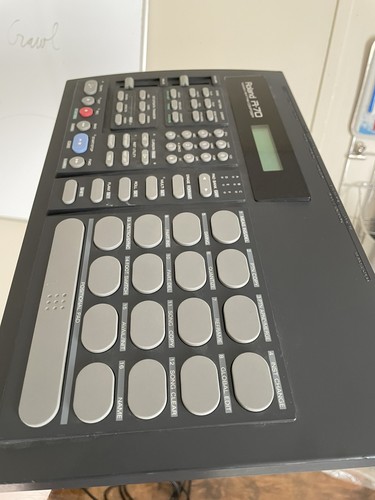 Roland drum machine - roland, r-70