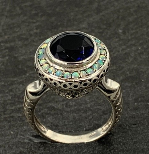 Anello zaffiro - , e