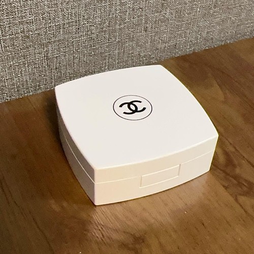 Custodia fondotinta chanel - custodia,