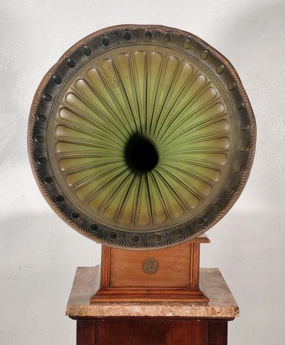 Antico grammofono tromba - antico, a
