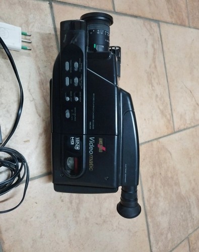Videocamera vintage - videocamera,