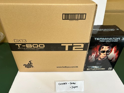 Hot toys battle damaged - toys,