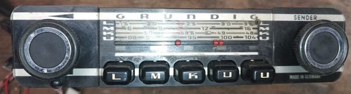 Car vintage retro auto - retro, radio