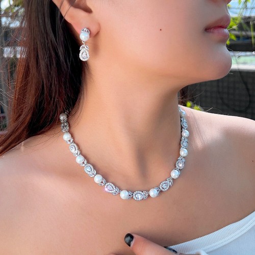 Orecchini goccia perle - a,