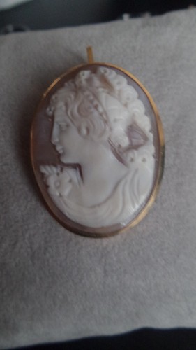 Nuovo cammeo oro - nuovo,