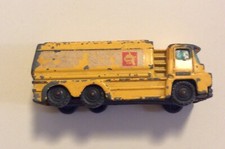 MACCHININA TANKER HUSKY MODEL, MINI CARS MADE IN ENGLAND