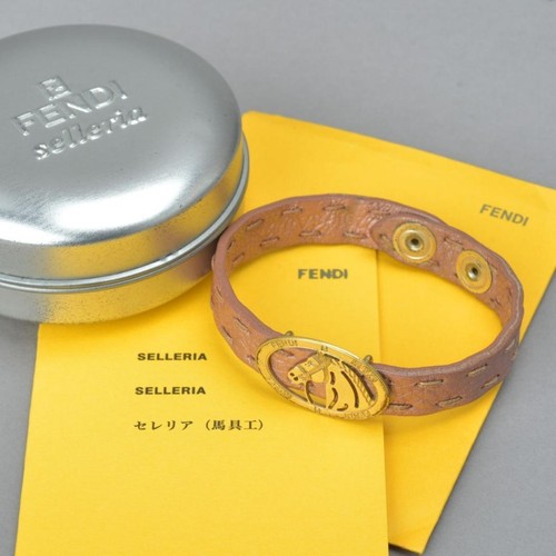 Ottimo bracciale fendi - ottimo,