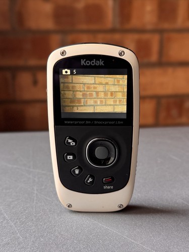 Kodak play sport zx5 video - play,