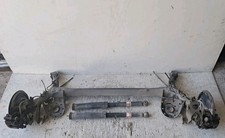 ASSALE POSTERIORE TOYOTA  VERSO YARIS PONTE POSTERIORE SOTTOTELAIO 