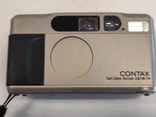  CONTAX T2 Titan Silver Carl Zeiss Sonnar 2.8/38T* NESSUN SEGNO DI USURA