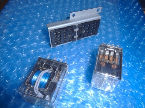 Frl268 2pcs yaesu radio - yaesu,