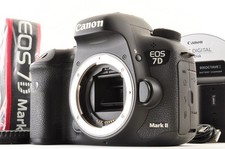 Canon EOS 7D Mark II APS-C