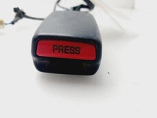 7000B920 aggancio cintura di sicurezza anteriore destra per MITSUBISHI L 200