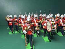 Statua in latta The Royal