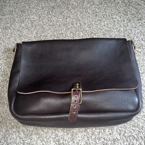 Borsa messenger forth goods - borsa,