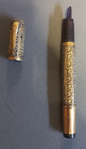 Penna stilografica rientrante