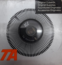 Margherita di scrittura Triumph Adler carattere Mercury PS