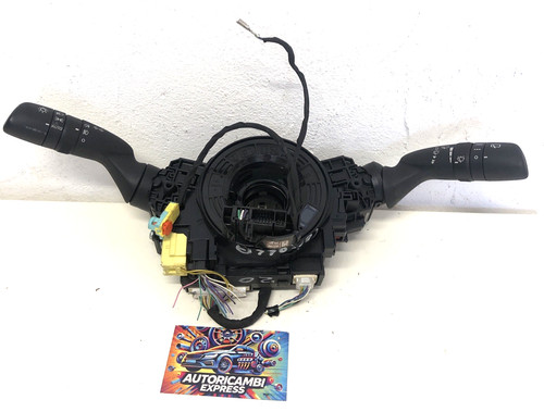 Devioluci toyota yaris xp210 - devioluci,