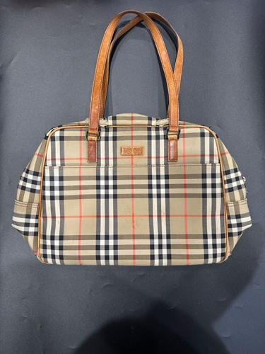 Burberry handbag b26010352 18a - burberry,