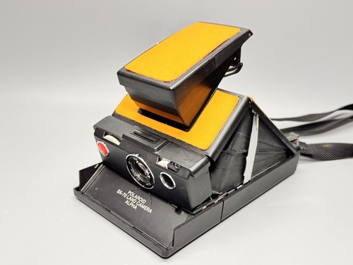 Polaroid land camera - sx-70,