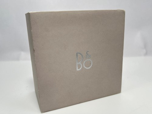 Bang olufsen beoplay eleven - &,