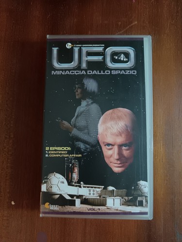 Ufo minaccia dallo spazio - -,