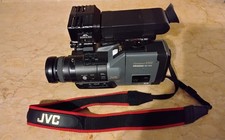 Videocamera VHS compatta JVC