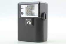 Flash Olympus A11 testato