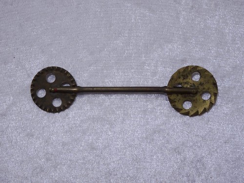 U7vrtr antico in ottone - u7vrtr,