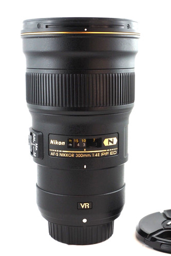 Nikon 300 ed - af-s, vr