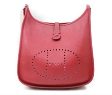 Borsa Hermès Evelyn - Buone condizioni con borsa interna in feltro, compatta, accenti rossi