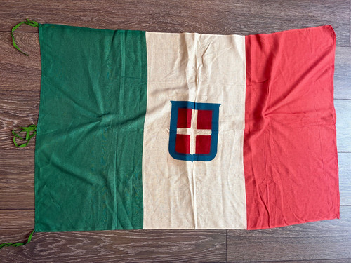 Vecchia bandiera italiana - vecchia,
