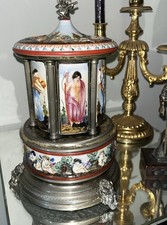 Carillon Capodimonte, 6 Figure-Mecc.Svizzero funzionante anche Suono