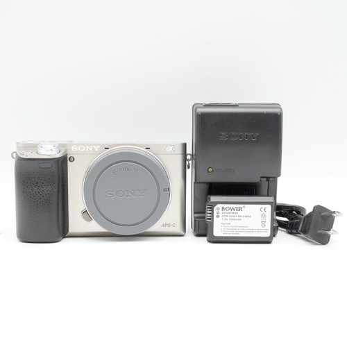 Excellent sony alpha a6000 - excellent,