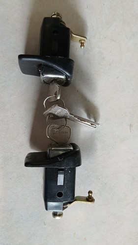 Coppia serrature pulsante con - coppia,