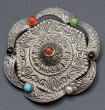 Grande Spilla Fibula A Scudo In Ottone Argentato Ø 56 mm Vintage