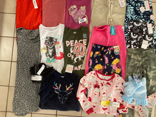 Enorme lotto abbigliamento e