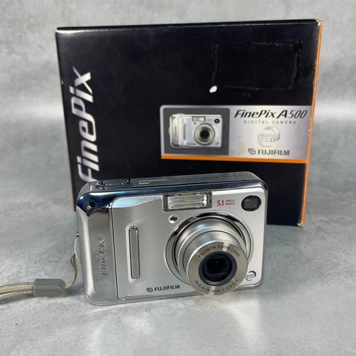 Fotocamera digitale compatta