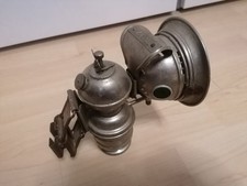 Antica lampada da bicicletta