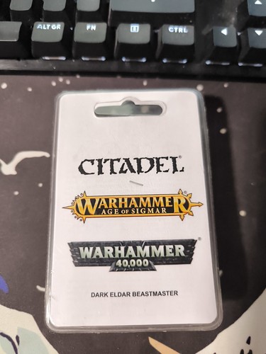 Dark eldar beast master - dark,