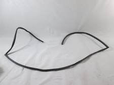 51704098 FRONT GLASS